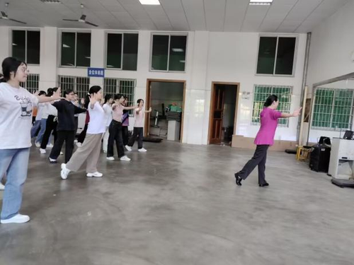 图片10 图片10