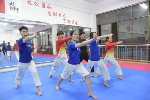 伟德国际1946源于英国体育学院：专业建设谱新篇 综合育人结硕果